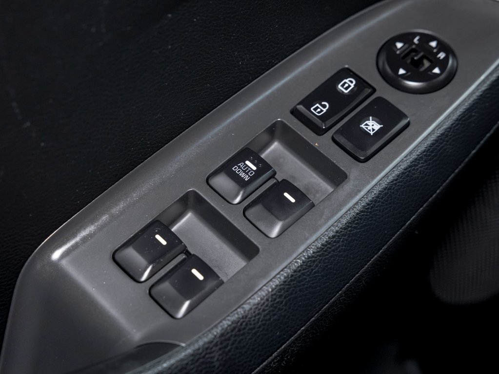 2018 Kia Forte in St-Jérôme, Quebec - 20 - w1024h768px