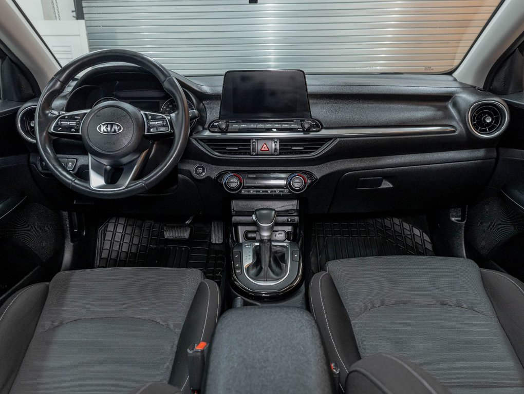 2021 Kia Forte in St-Jérôme, Quebec - 12 - w1024h768px