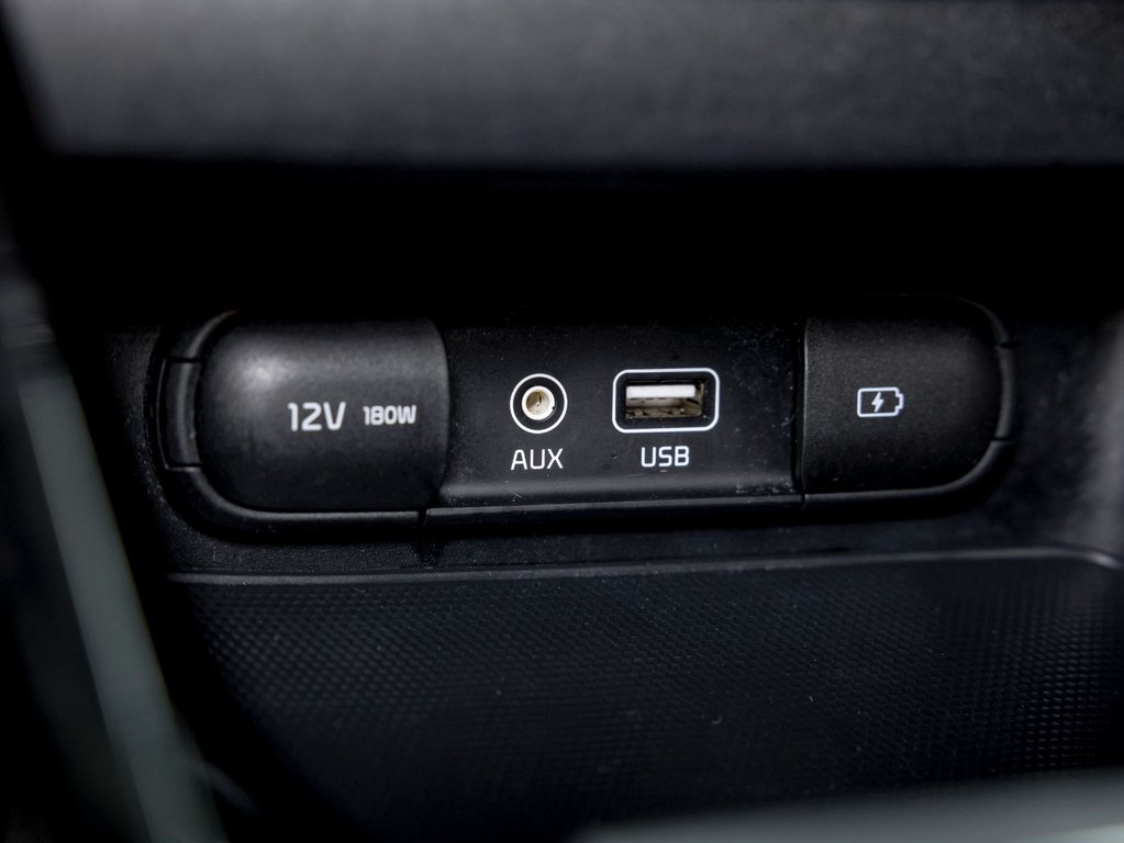 2021 Kia Forte in St-Jérôme, Quebec - 23 - w1024h768px