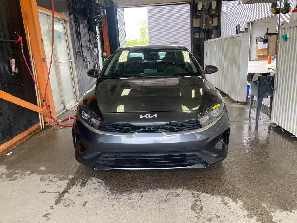 Kia Forte  2022 à St-Jérôme, Québec - 4 - w1024h768px
