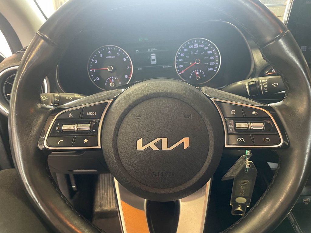 Kia Forte  2022 à St-Jérôme, Québec - 16 - w1024h768px