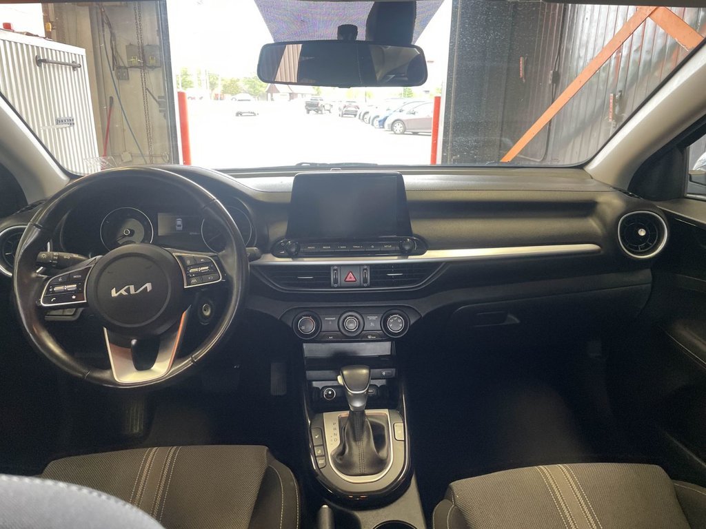 Kia Forte  2022 à St-Jérôme, Québec - 10 - w1024h768px