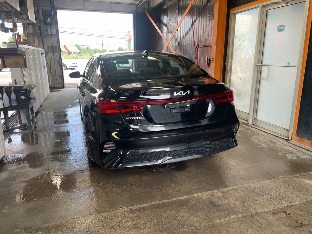 Kia Forte  2023 à St-Jérôme, Québec - 5 - w1024h768px