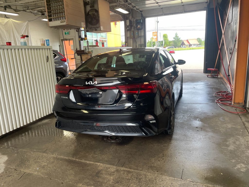 Kia Forte  2023 à St-Jérôme, Québec - 8 - w1024h768px