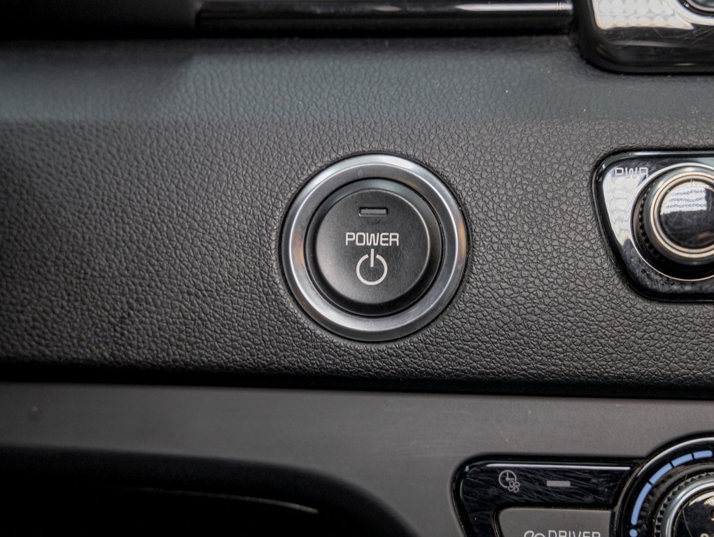 Kia Niro EV  2019 à St-Jérôme, Québec - 28 - w1024h768px