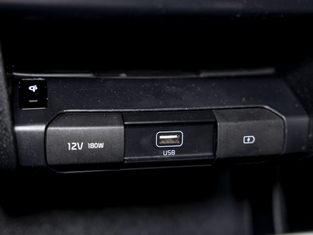 Kia Niro EV  2020 à St-Jérôme, Québec - 25 - w1024h768px