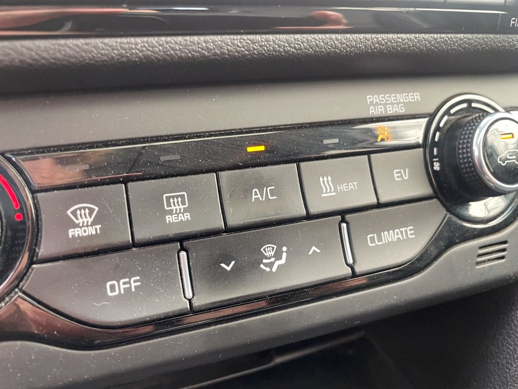 Kia Niro EV  2021 à St-Jérôme, Québec - 16 - w1024h768px