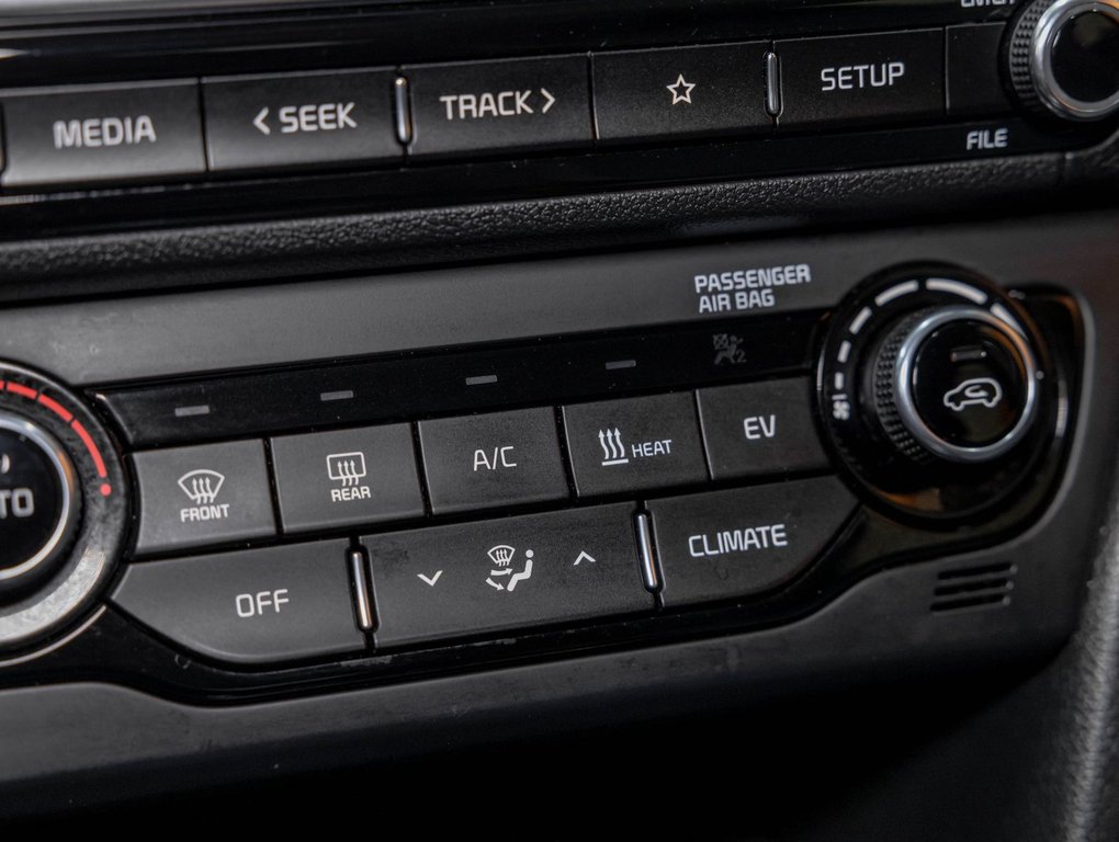 Kia Niro EV  2021 à St-Jérôme, Québec - 20 - w1024h768px