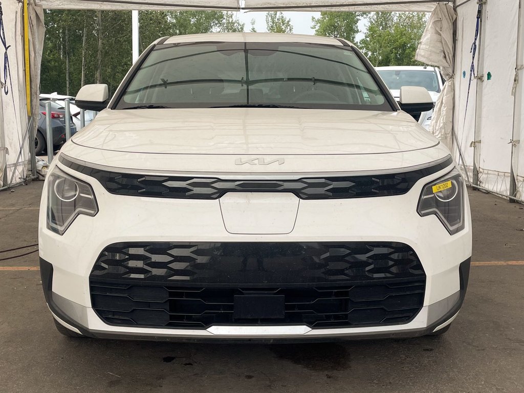 Kia Niro EV  2023 à St-Jérôme, Québec - 5 - w1024h768px