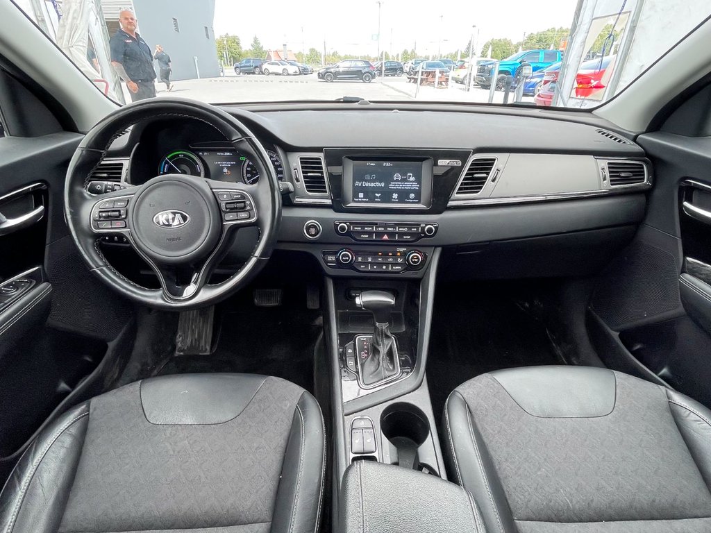 Kia Niro Plug-In Hybrid  2019 à St-Jérôme, Québec - 8 - w1024h768px
