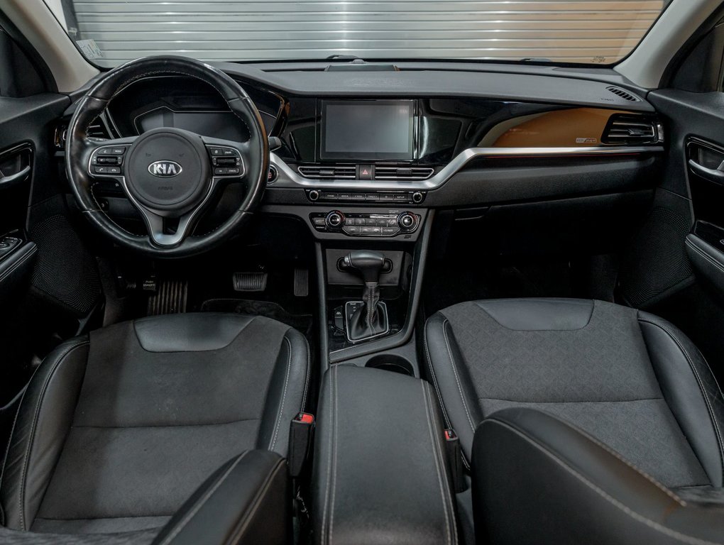 Kia Niro Plug-In Hybrid  2021 à St-Jérôme, Québec - 12 - w1024h768px