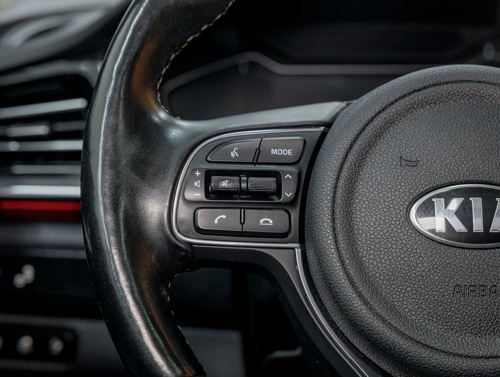 Kia Niro Plug-In Hybrid  2021 à St-Jérôme, Québec - 15 - w1024h768px