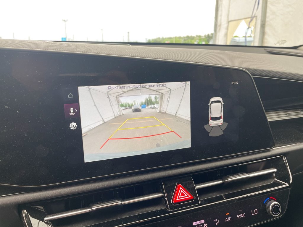 2023 Kia Niro Plug-In Hybrid in St-Jérôme, Quebec - 12 - w1024h768px