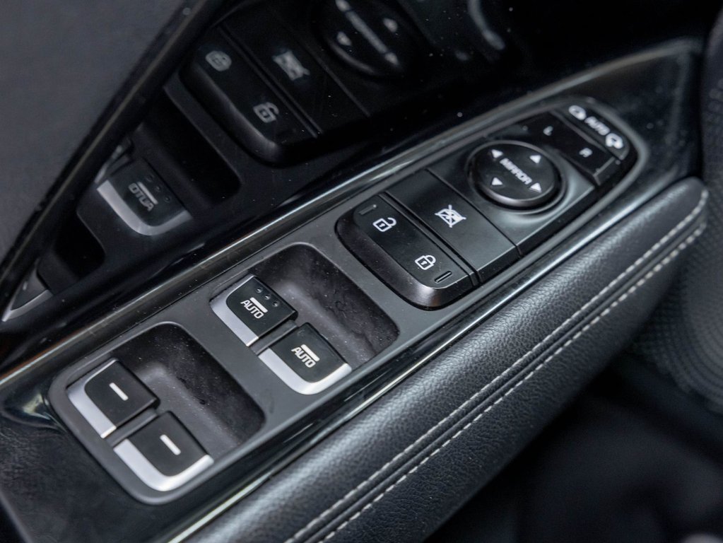 Kia Niro  2018 à St-Jérôme, Québec - 24 - w1024h768px