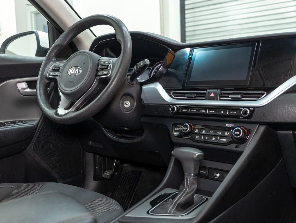 2020 Kia NIRO in St-Jérôme, Quebec - 24 - w1024h768px