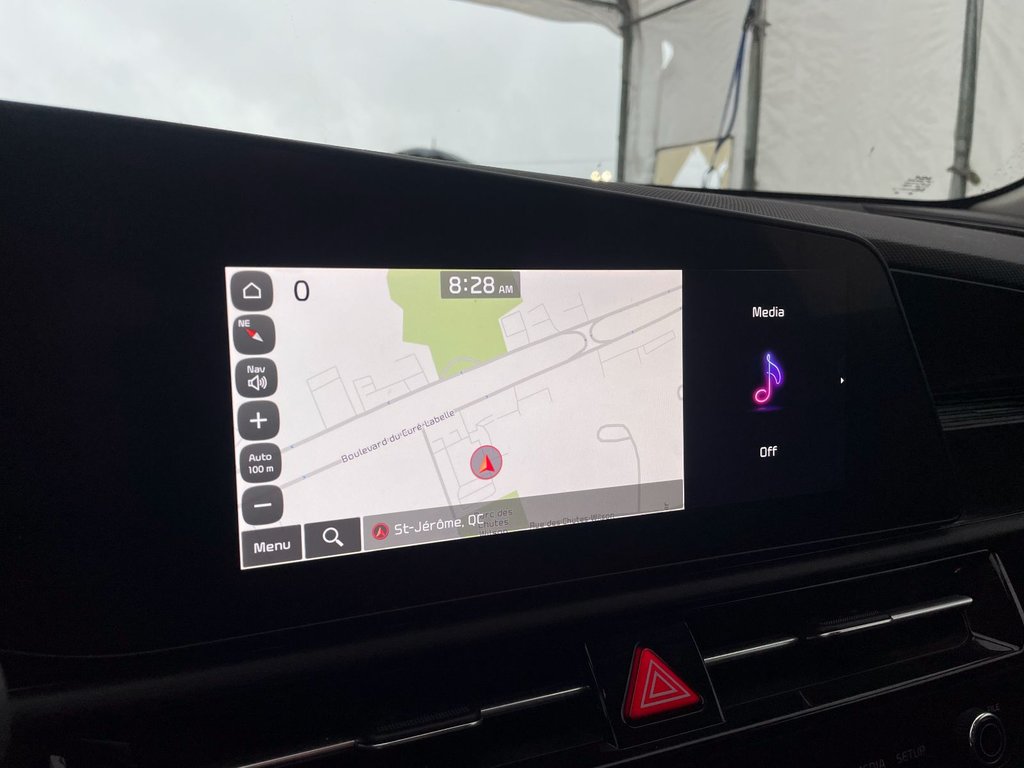 Kia NIRO  2023 à St-Jérôme, Québec - 3 - w1024h768px