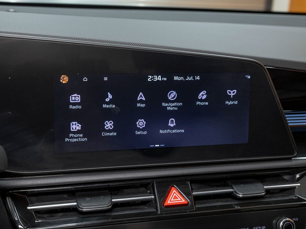 2023 Kia NIRO in St-Jérôme, Quebec - 18 - w1024h768px