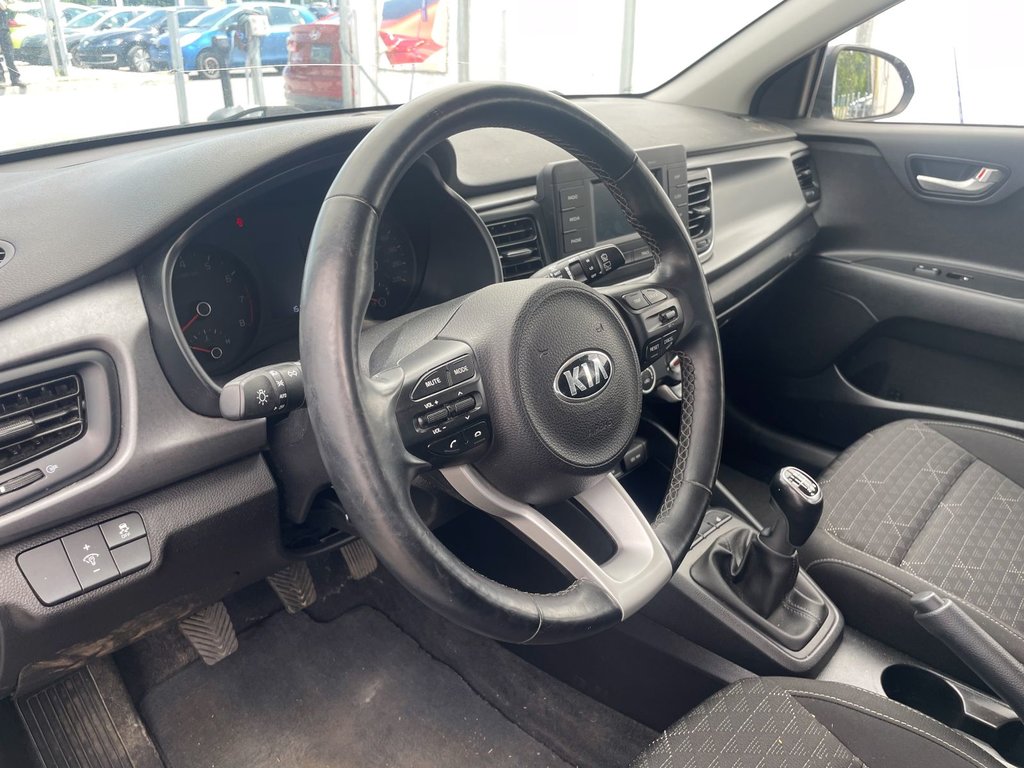 Kia Rio 5-door  2020 à St-Jérôme, Québec - 3 - w1024h768px