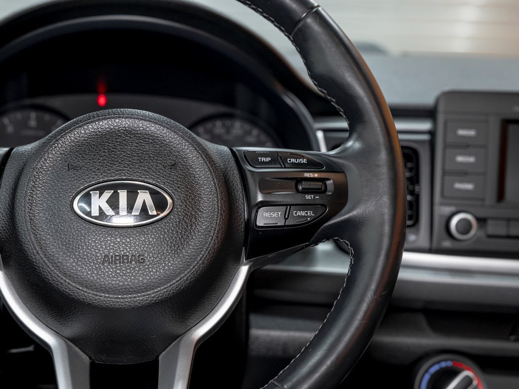 2020 Kia Rio in St-Jérôme, Quebec - 18 - w1024h768px