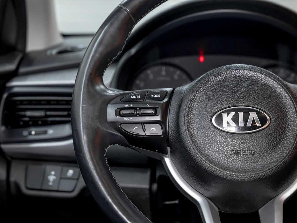 2020 Kia Rio in St-Jérôme, Quebec - 17 - w1024h768px