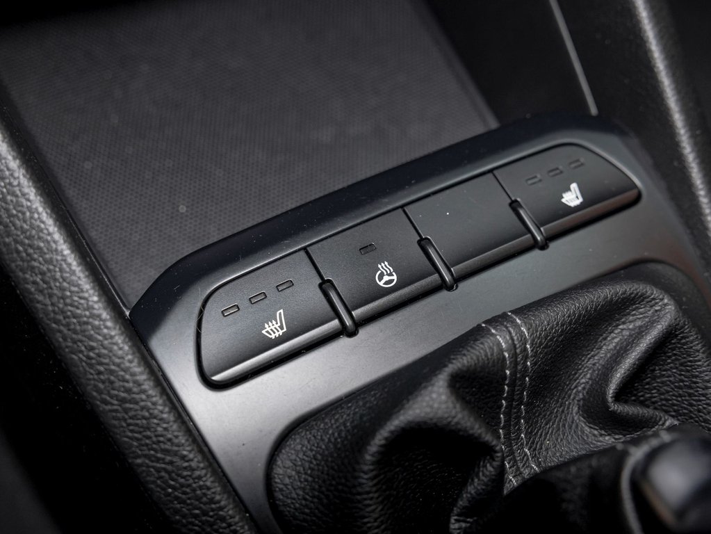 2020 Kia Rio in St-Jérôme, Quebec - 12 - w1024h768px