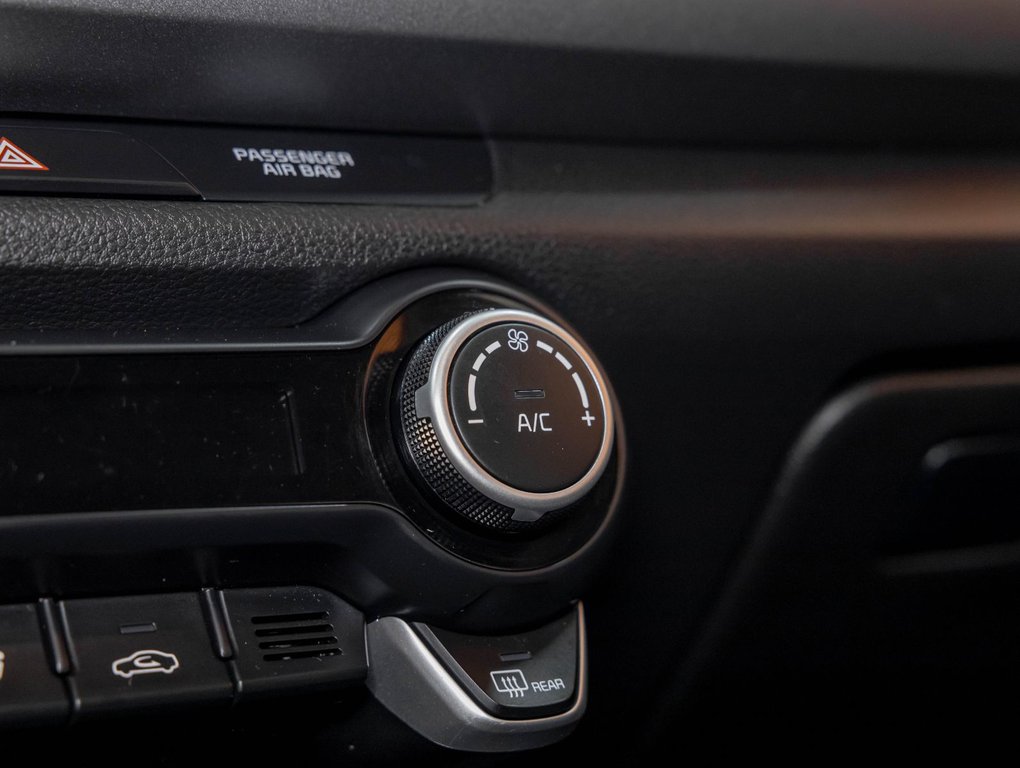 Kia Rio  2023 à St-Jérôme, Québec - 21 - w1024h768px
