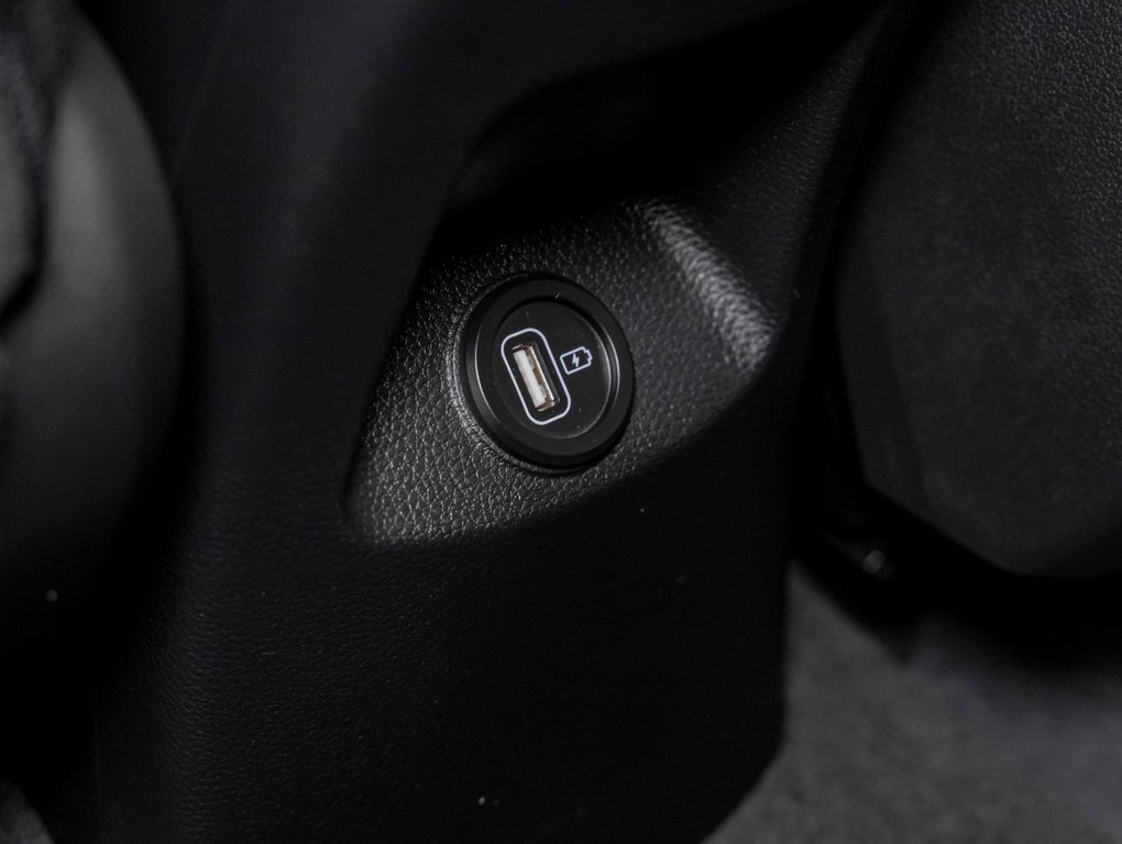 Kia Rio  2023 à St-Jérôme, Québec - 28 - w1024h768px