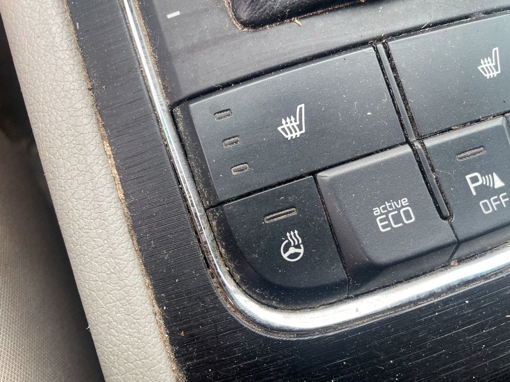 2018 Kia Sedona in St-Jérôme, Quebec - 12 - w1024h768px
