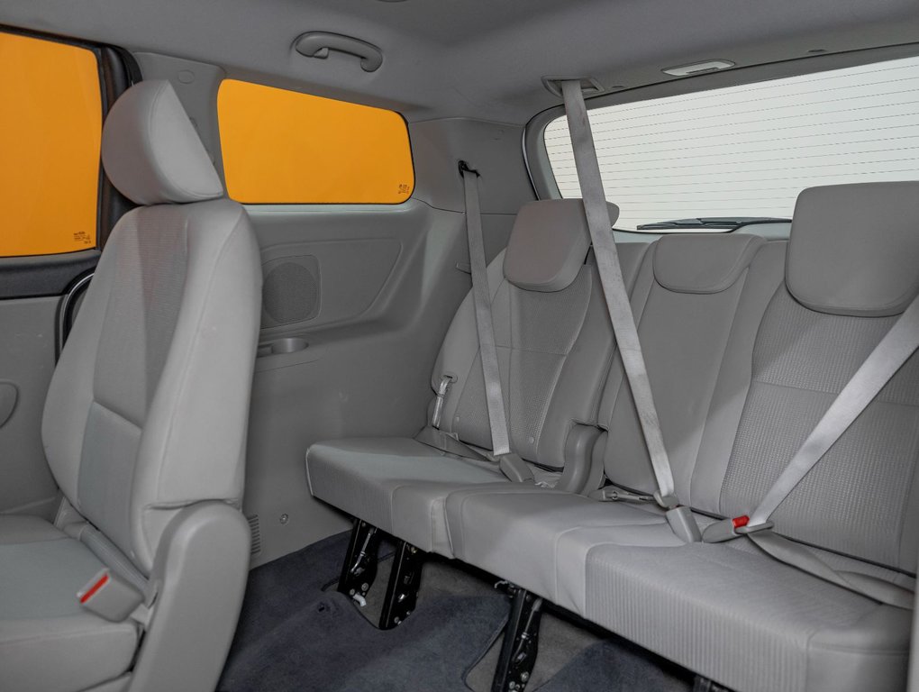 2019 Kia Sedona in St-Jérôme, Quebec - 28 - w1024h768px