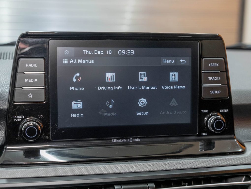 2021 Kia Seltos in St-Jérôme, Quebec - 16 - w1024h768px