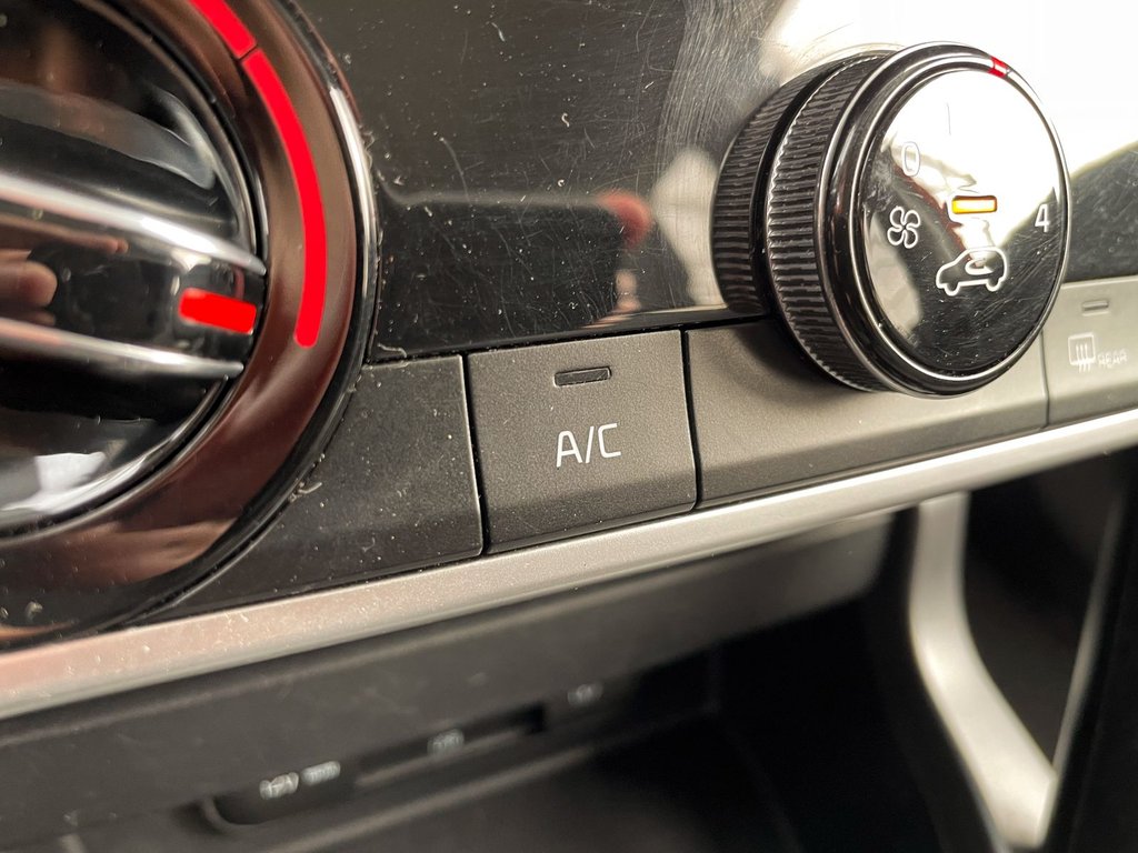 2022 Kia Seltos in St-Jérôme, Quebec - 13 - w1024h768px