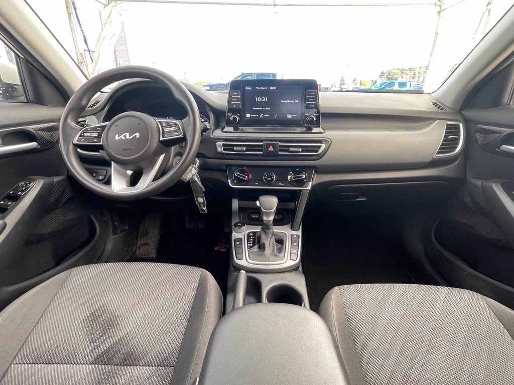 Kia Seltos  2022 à St-Jérôme, Québec - 10 - w1024h768px