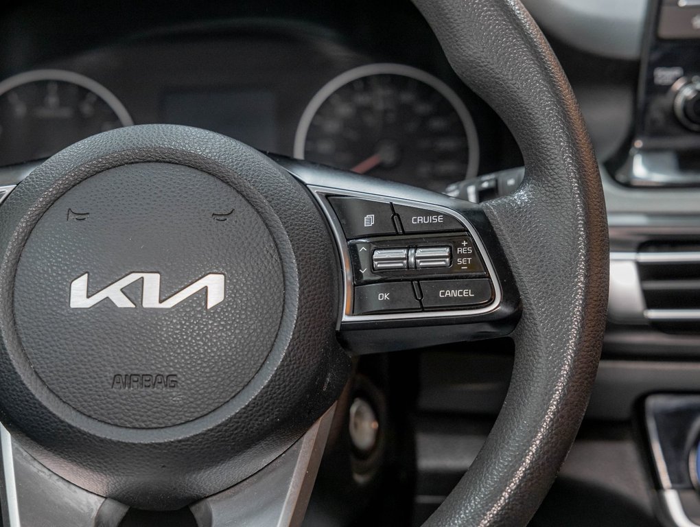2022 Kia Seltos in St-Jérôme, Quebec - 15 - w1024h768px