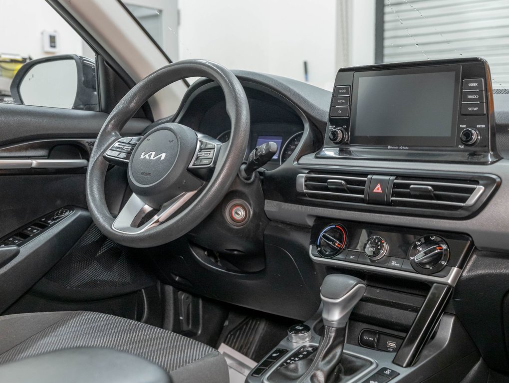 2022 Kia Seltos in St-Jérôme, Quebec - 24 - w1024h768px