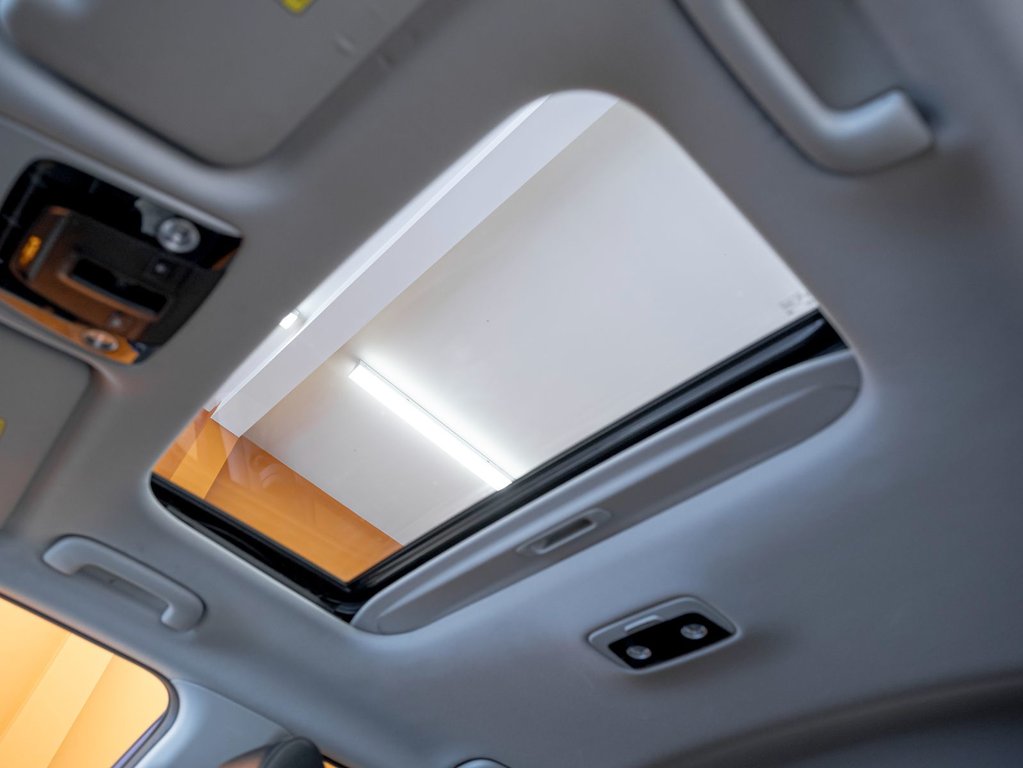 Kia Seltos  2023 à St-Jérôme, Québec - 4 - w1024h768px