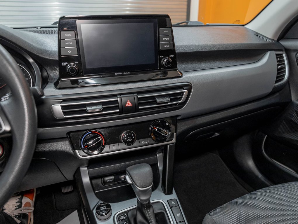 2023 Kia Seltos in St-Jérôme, Quebec - 20 - w1024h768px