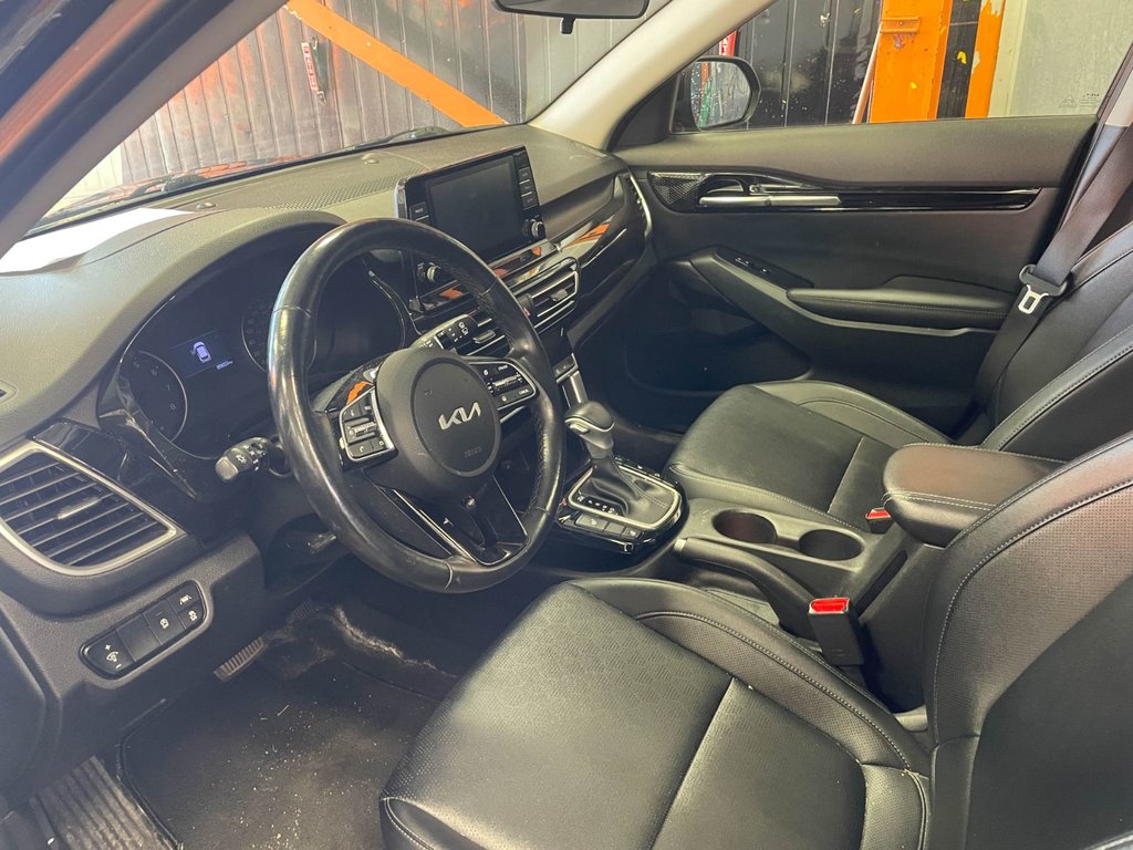 Kia Seltos  2023 à St-Jérôme, Québec - 4 - w1024h768px