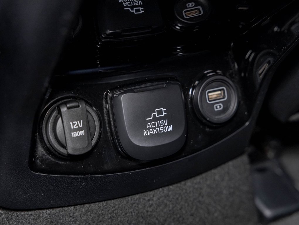 2022 Kia Sorento Plug-In Hybrid in St-Jérôme, Quebec - 33 - w1024h768px