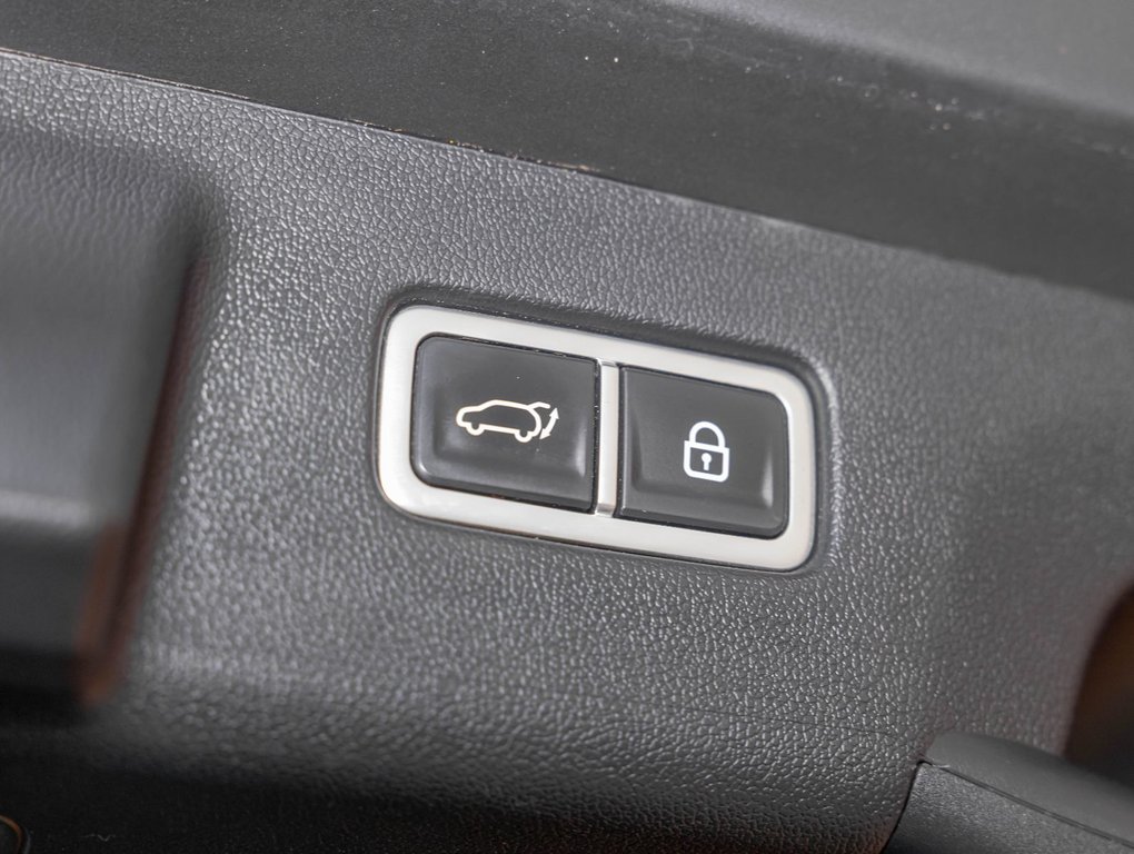 2022 Kia Sorento Plug-In Hybrid in St-Jérôme, Quebec - 36 - w1024h768px