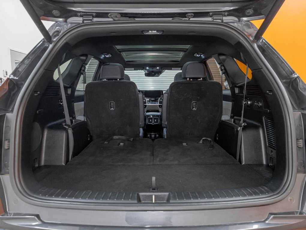 2022 Kia Sorento Plug-In Hybrid in St-Jérôme, Quebec - 38 - w1024h768px