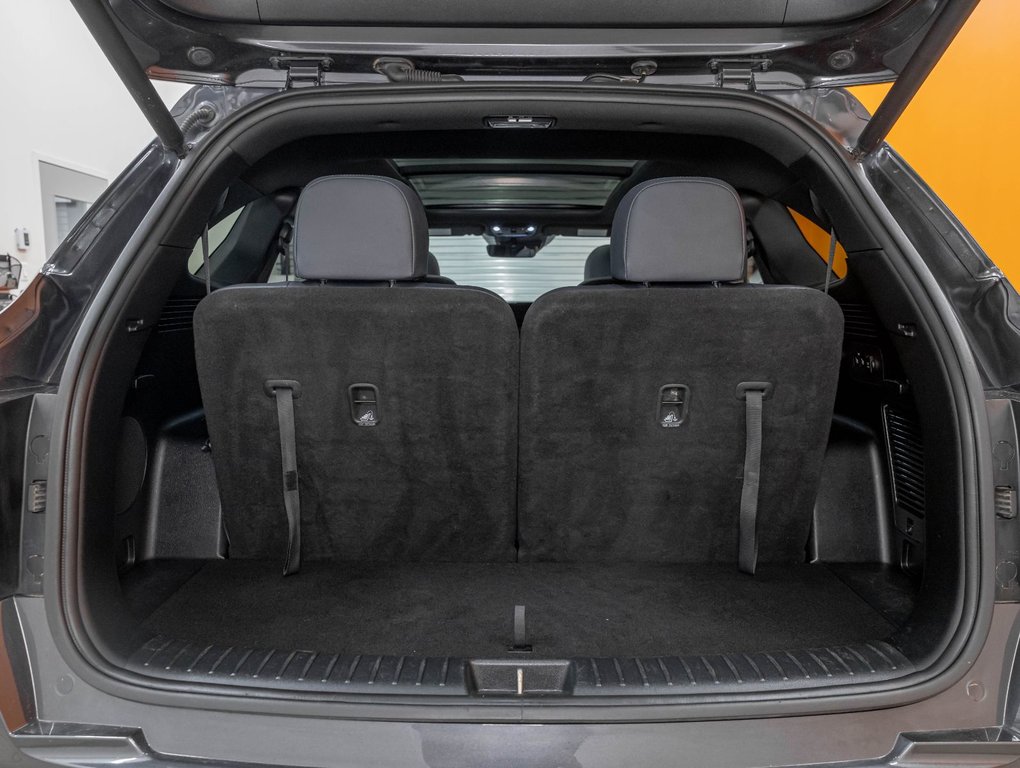 2022 Kia Sorento Plug-In Hybrid in St-Jérôme, Quebec - 37 - w1024h768px