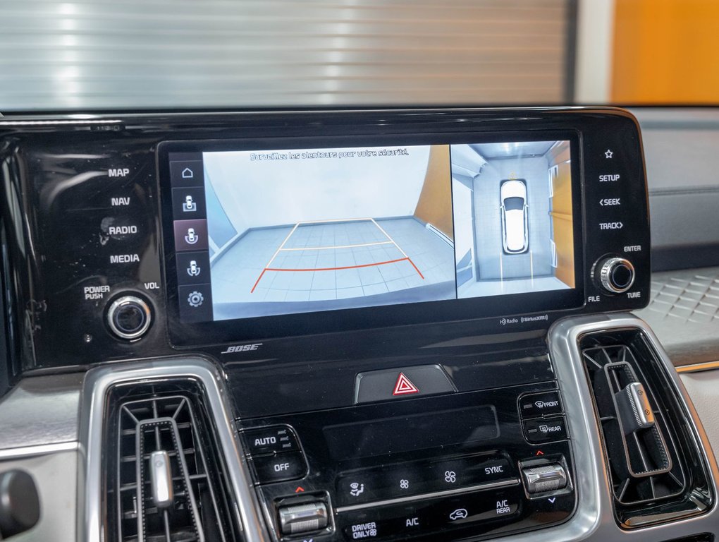 2022 Kia Sorento Plug-In Hybrid in St-Jérôme, Quebec - 18 - w1024h768px
