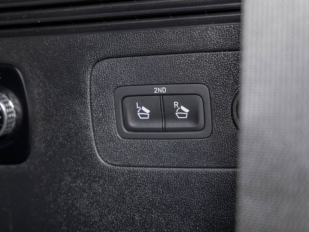 2022 Kia Sorento Plug-In Hybrid in St-Jérôme, Quebec - 40 - w1024h768px