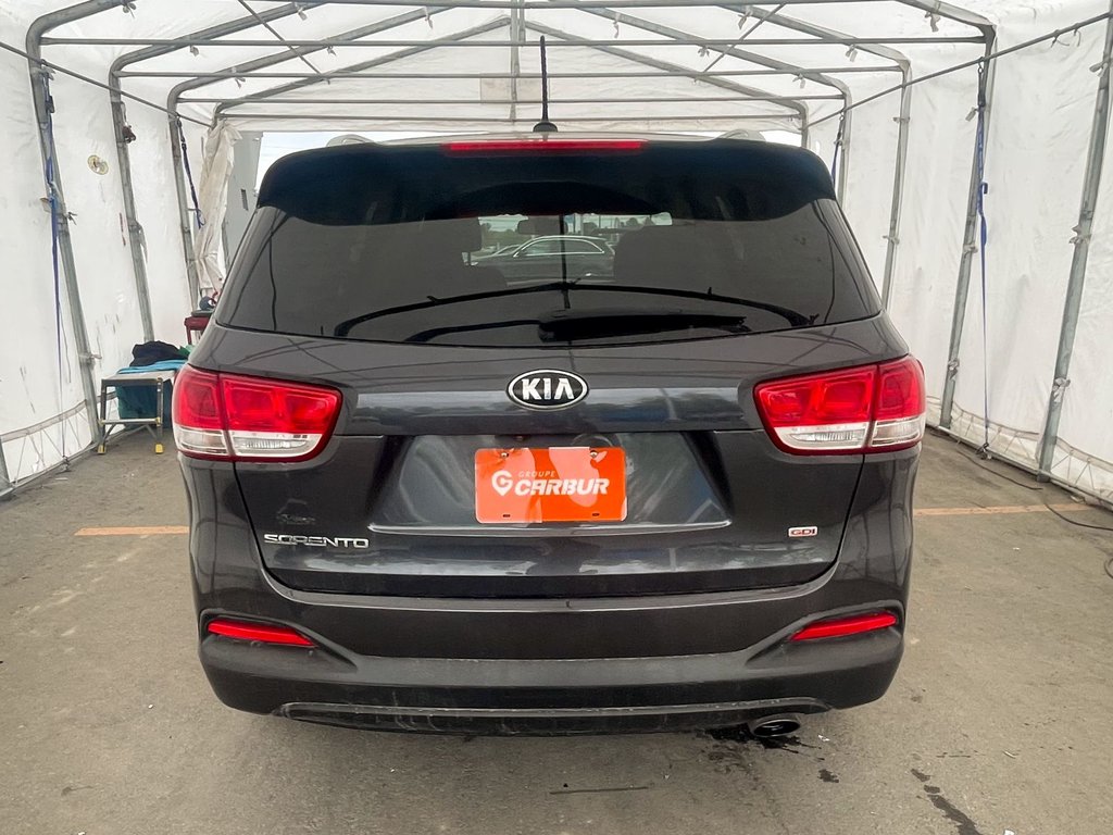 Kia Sorento  2018 à St-Jérôme, Québec - 6 - w1024h768px