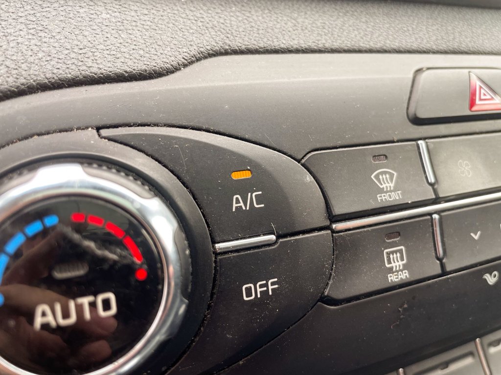2018 Kia Sorento in St-Jérôme, Quebec - 16 - w1024h768px
