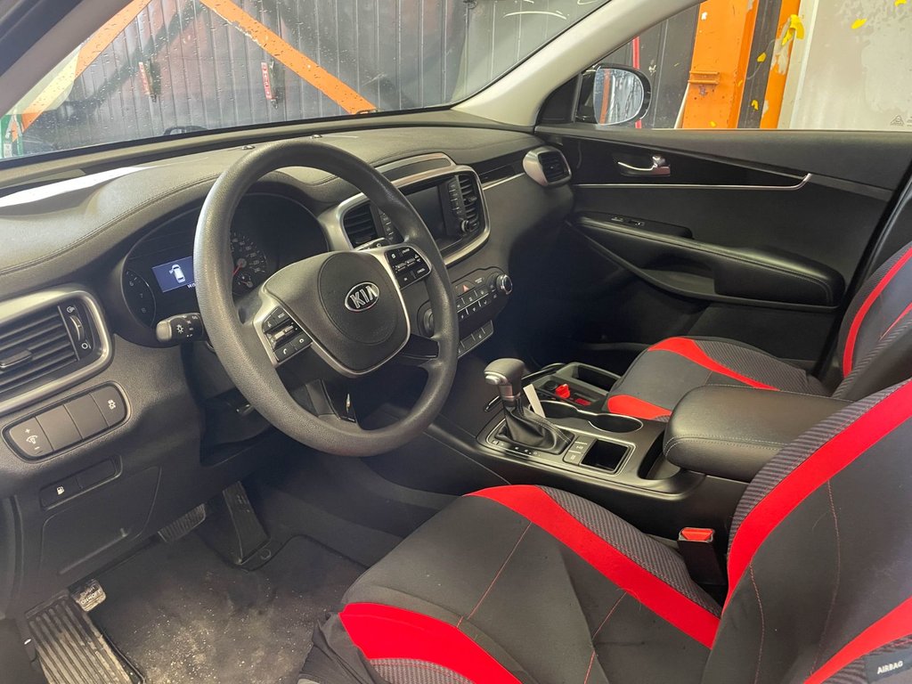 Kia Sorento  2020 à St-Jérôme, Québec - 3 - w1024h768px