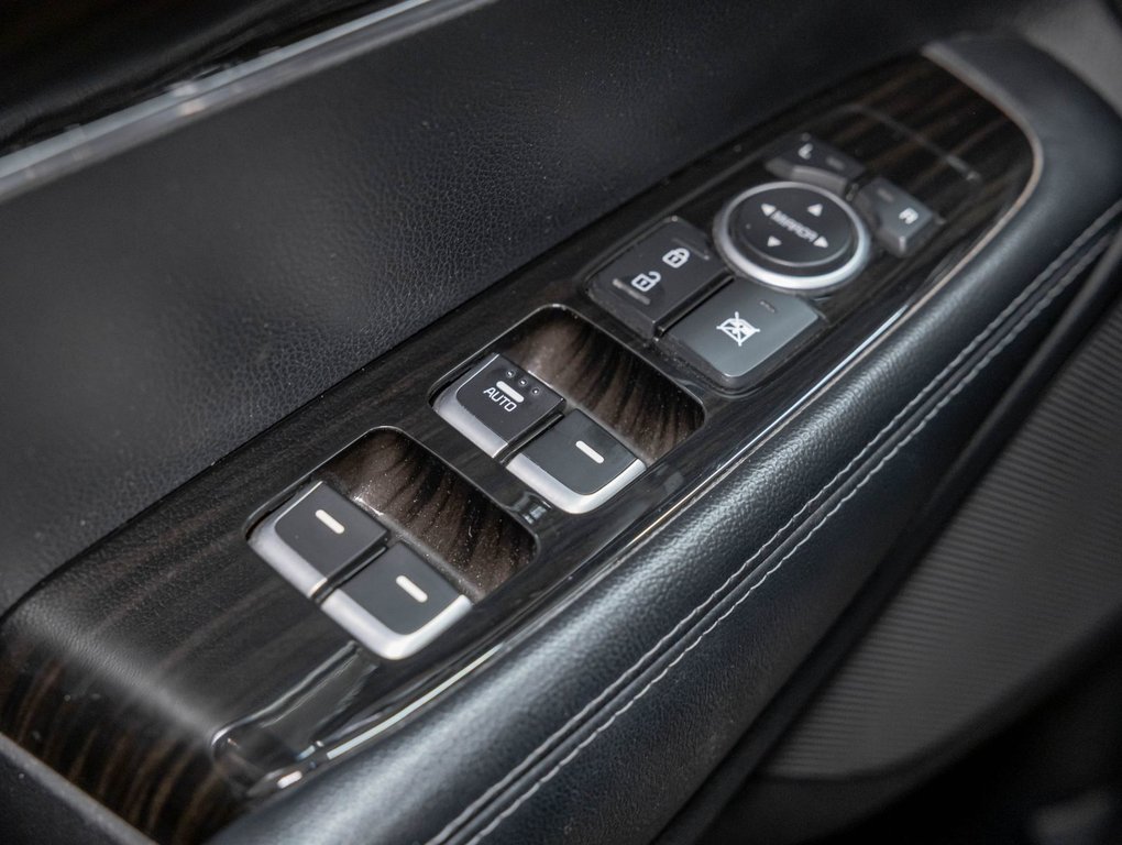 Kia Sorento  2020 à St-Jérôme, Québec - 23 - w1024h768px