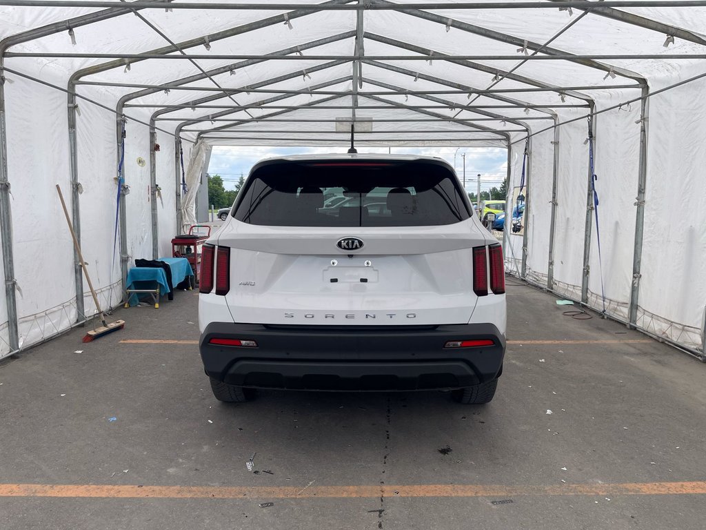Kia Sorento  2021 à St-Jérôme, Québec - 6 - w1024h768px
