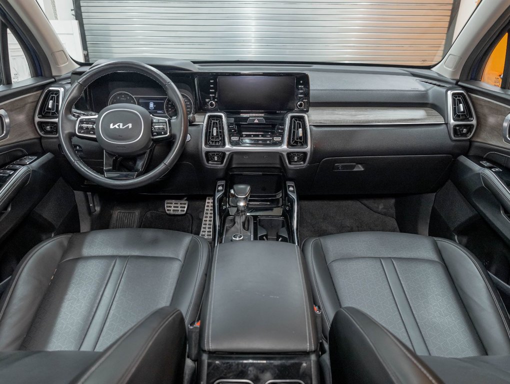Kia Sorento  2022 à St-Jérôme, Québec - 12 - w1024h768px