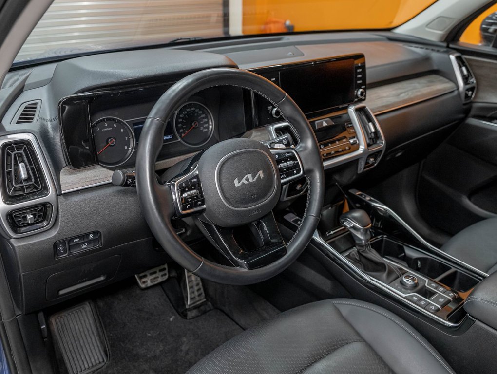 Kia Sorento  2022 à St-Jérôme, Québec - 2 - w1024h768px